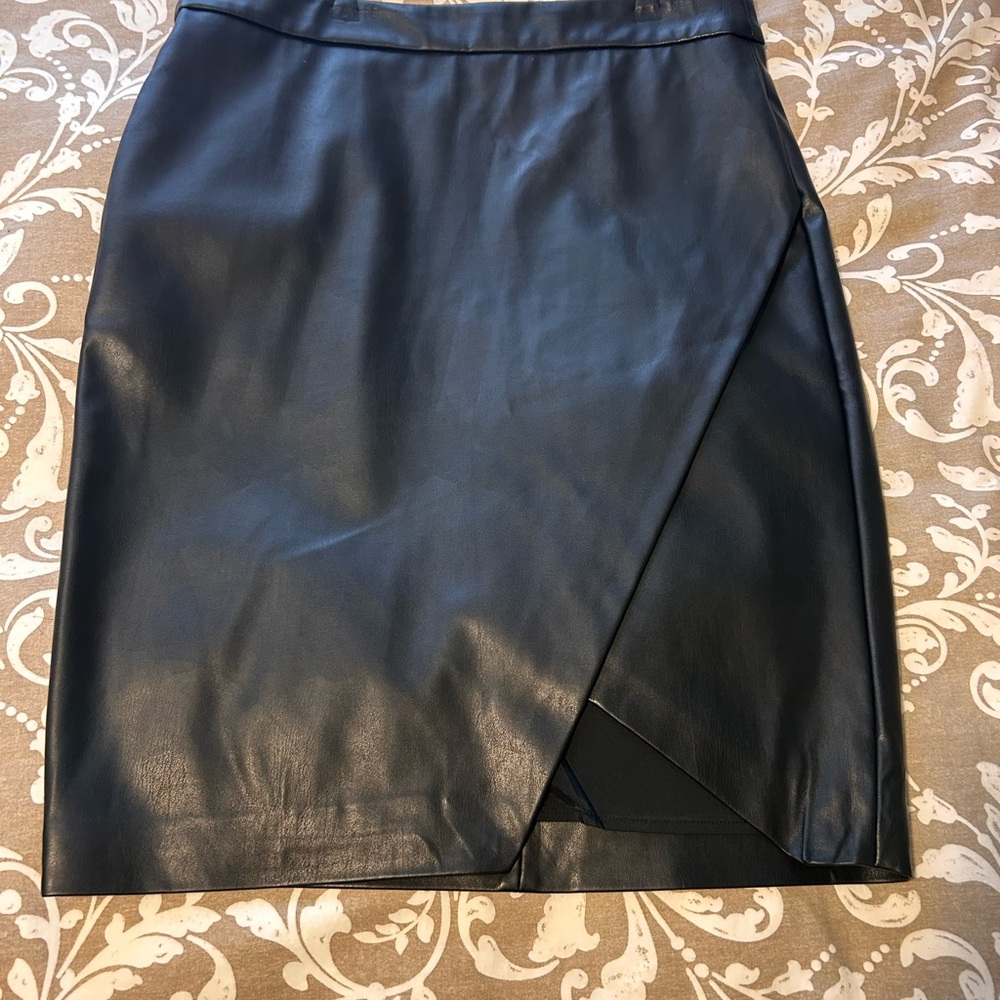 RW&CO. Black Faux Leather Pencil Skirt